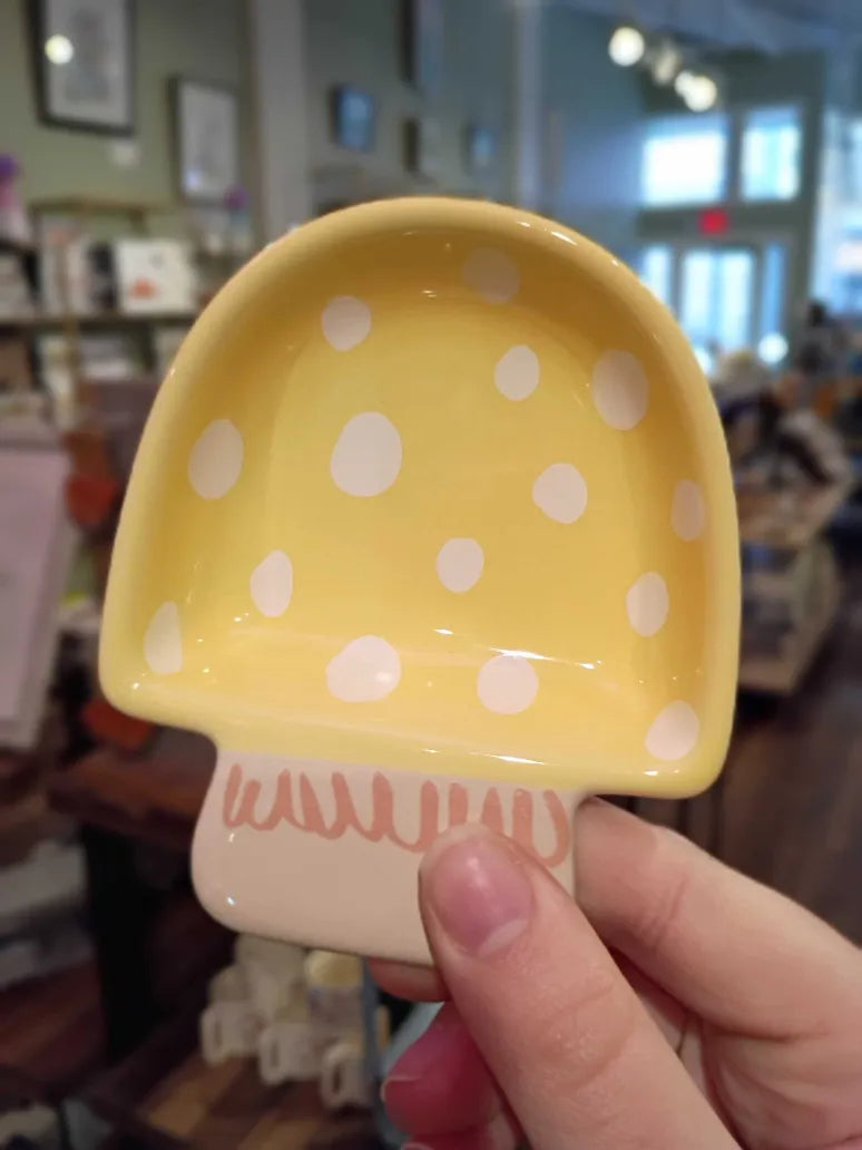 Mushroom Trinket Dish - Oh, Hello Companies