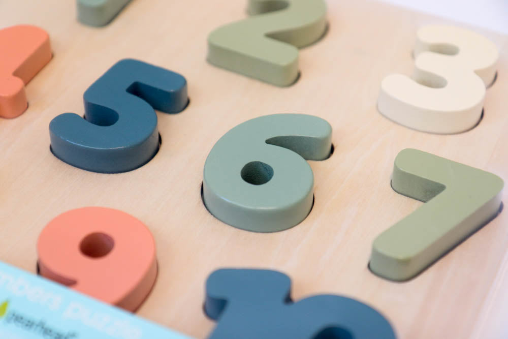 Wooden Numbers Puzzle